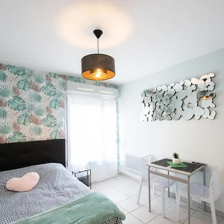 The Anatole - Cosy & Calm Apartment Villeurbanne